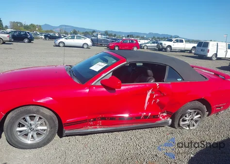 2006 Ford Mustang V6 from USA, damaged, VIN 1ZVFT84N865115539
